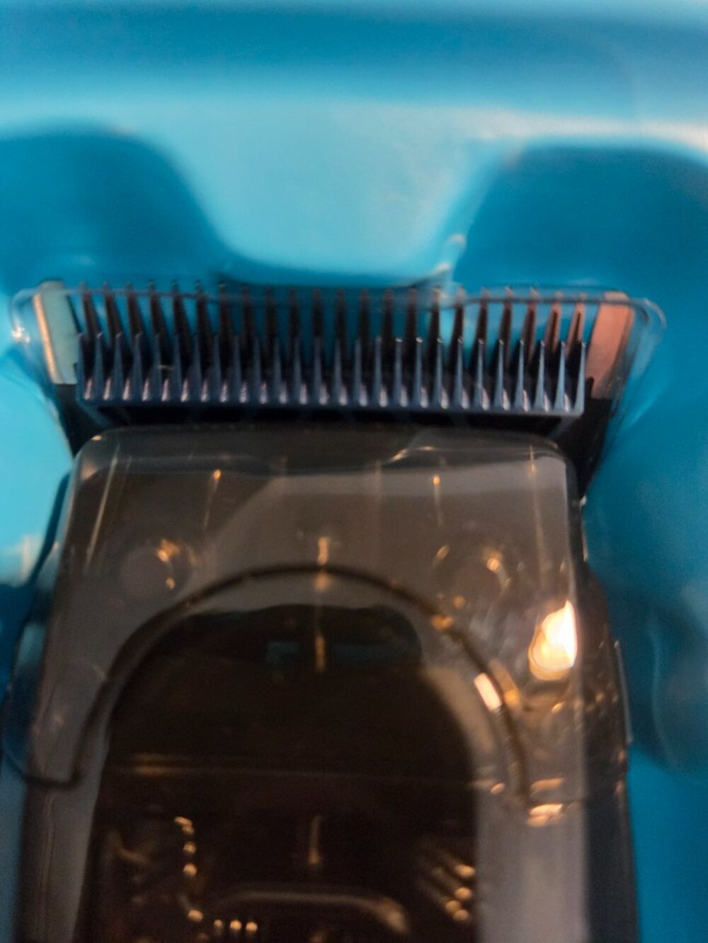 Brand new BaByliss PRO Dual Coil clippers AND trimmers - Picture 7 of 8